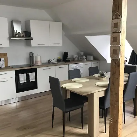 Sous Les Etoiles Pour 6 Personnes شقة