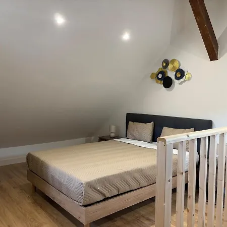 Sous Les Etoiles Pour 6 Personnes شقة *