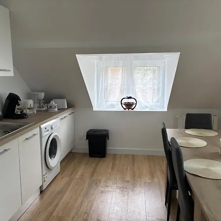 Sous Les Etoiles Pour 6 Personnes * سانت-نيكتير